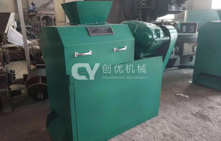 擠壓造粒機(jī)